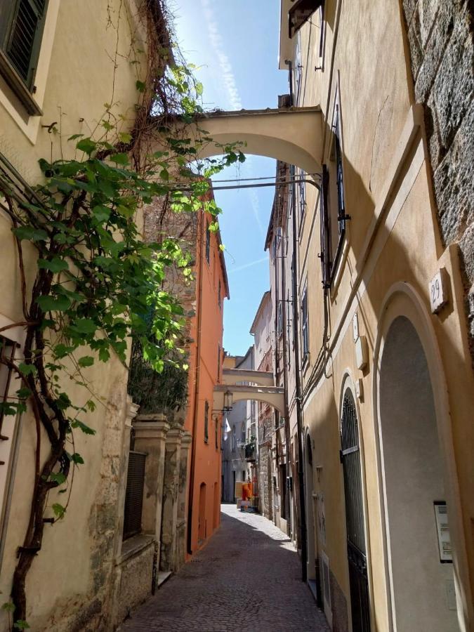 Apartamento La Casa Di Via Musso Noli Exterior foto